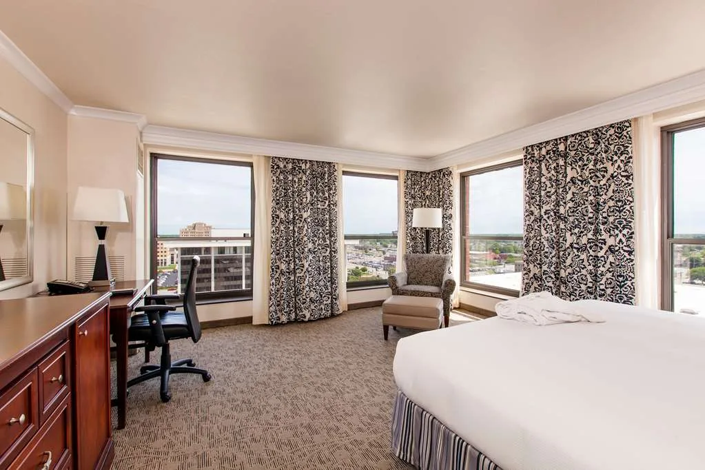 President Abraham Lincoln Hotel, Doubletree by Hilton photo 1