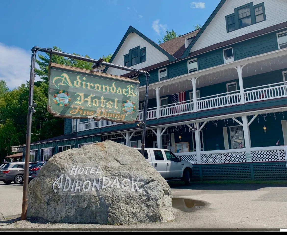 Adirondack Hotel photo 2