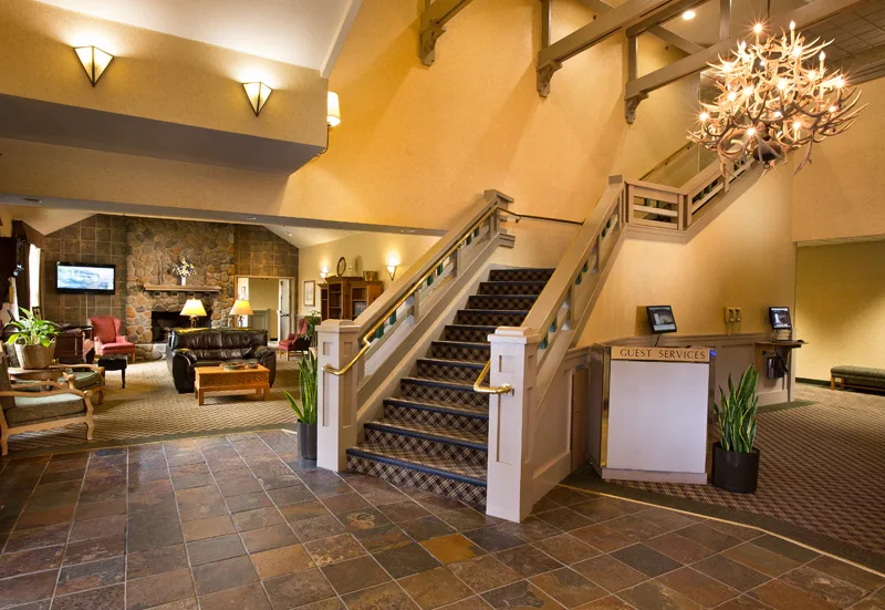 Coast International Inn photo 4