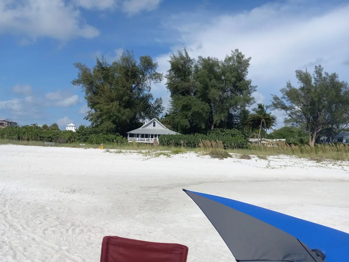Anna Maria Beach Cottages photo 2