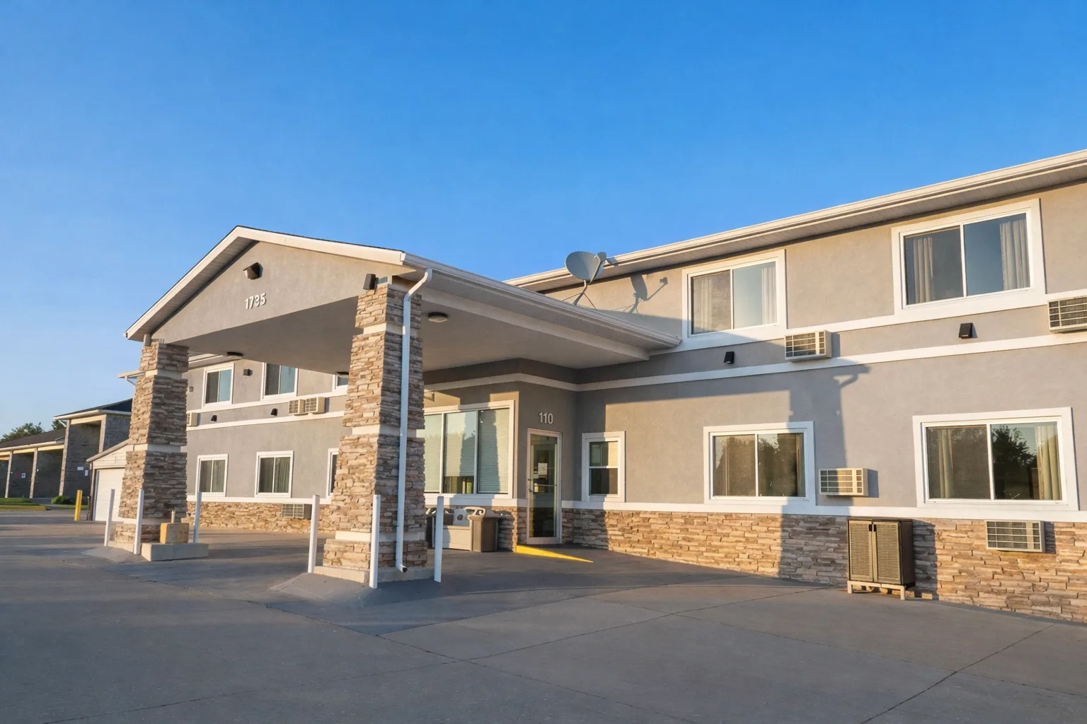 Deluxe Inn, Nebraska
