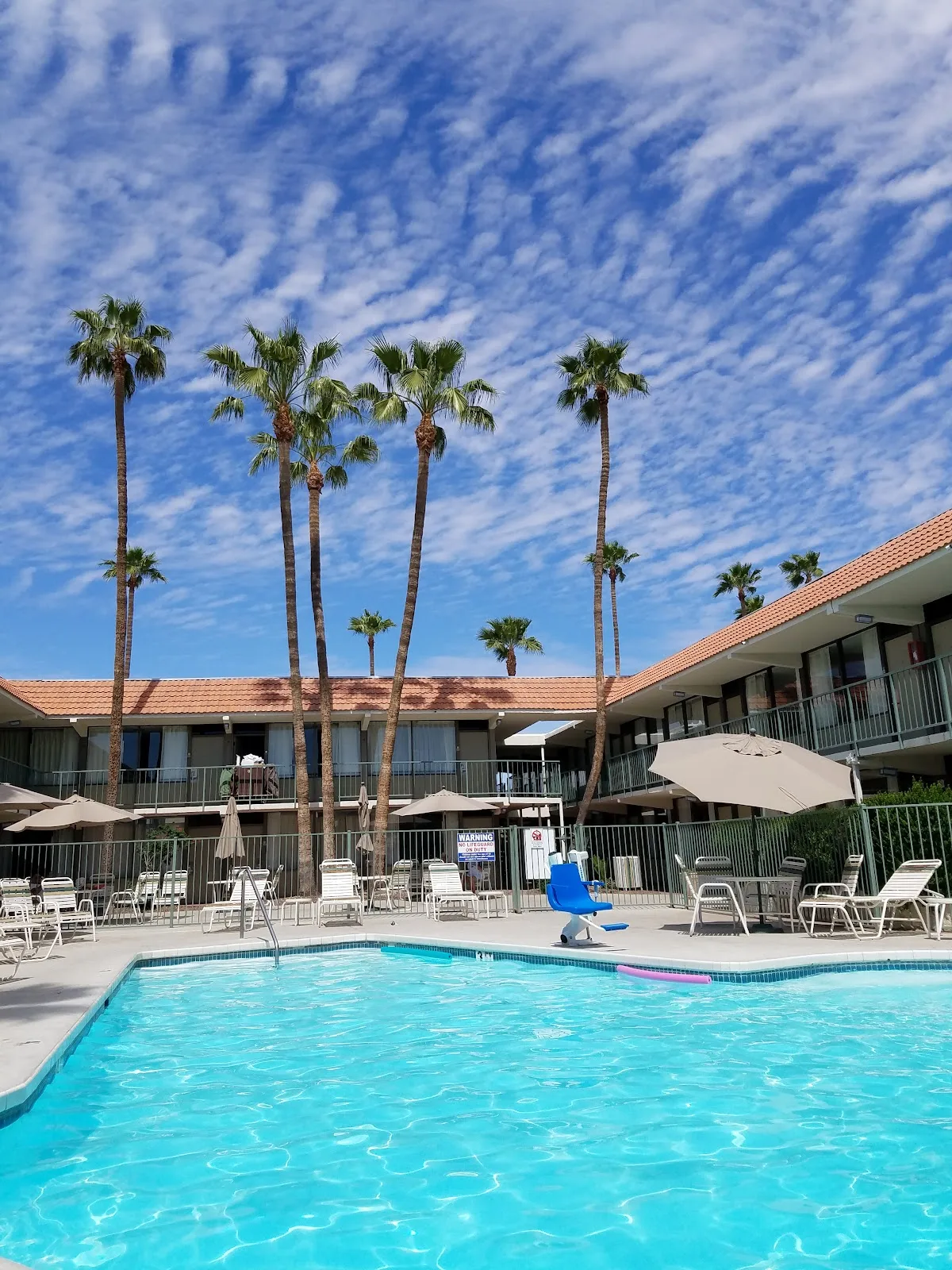 Ramada photo 2