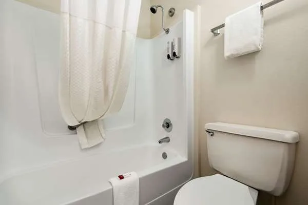Ramada photo 3