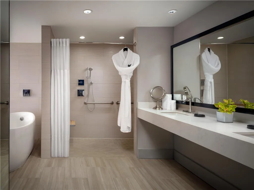 The Starling Atlanta Midtown, Curio Collection by Hilton photo 3