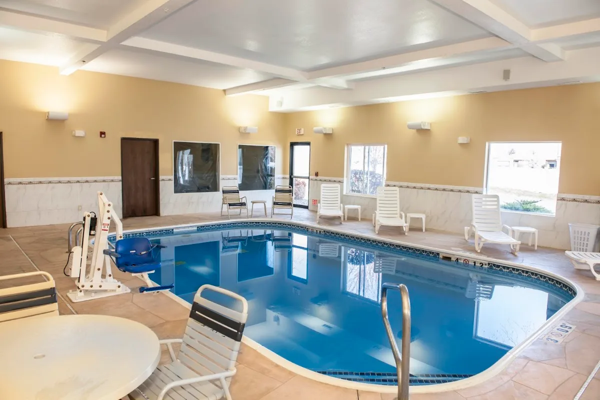 Comfort Suites photo 2