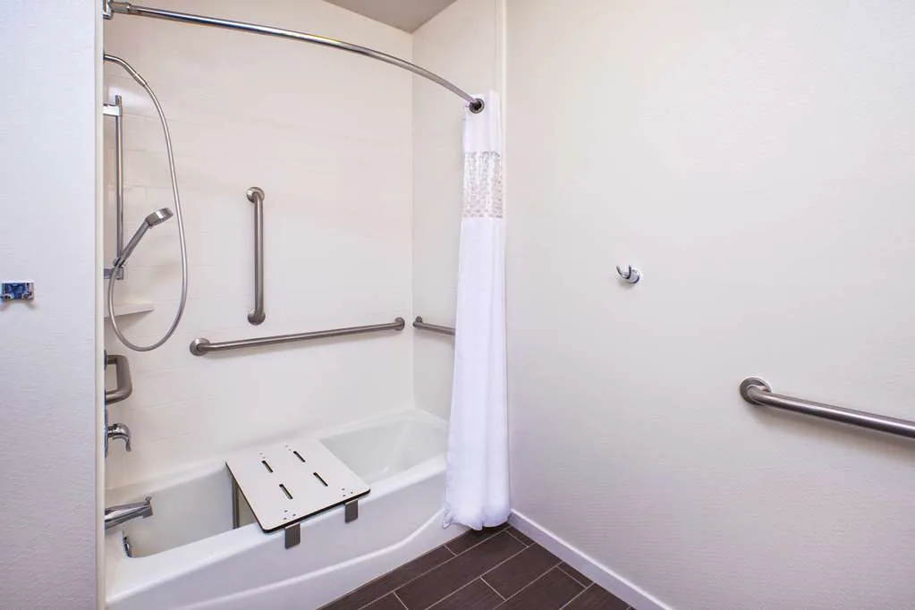 Hampton Inn & Suites Los Alamos White Rock photo 3