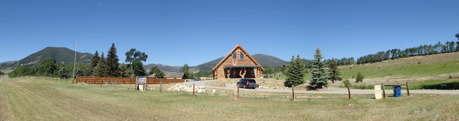 R Heart Lodge, Montana