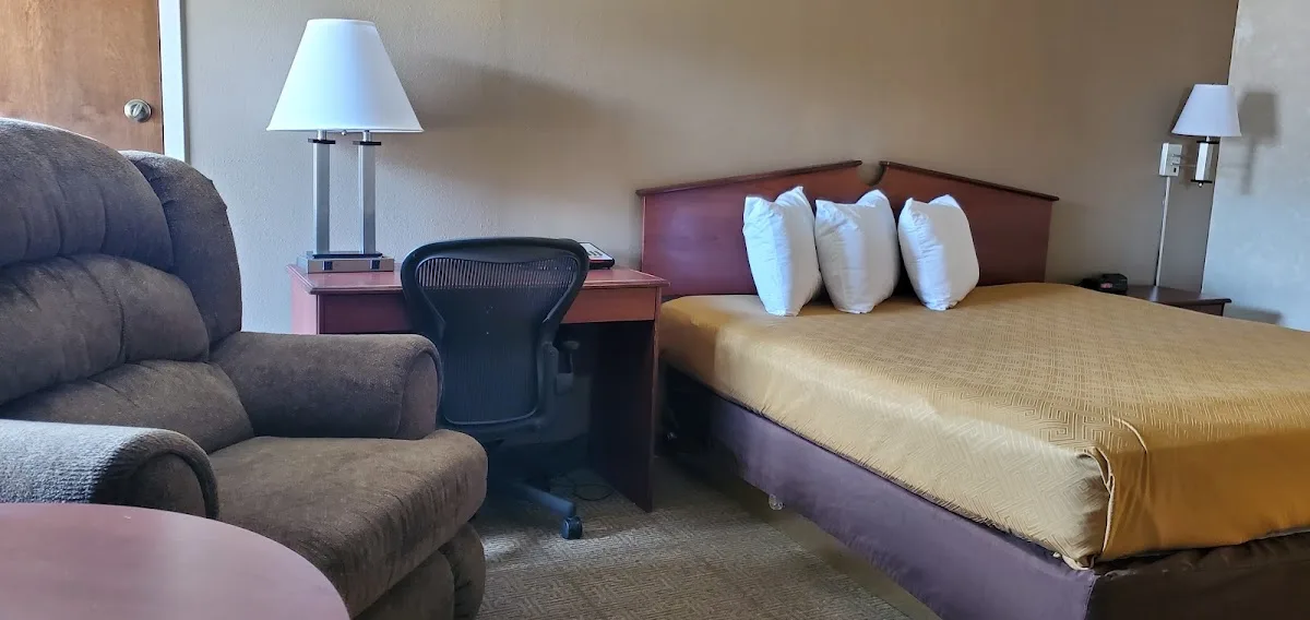 Pagoda Extended Stay photo 4