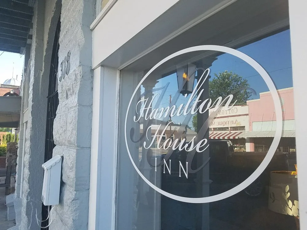 Hamilton House Inn photo 2