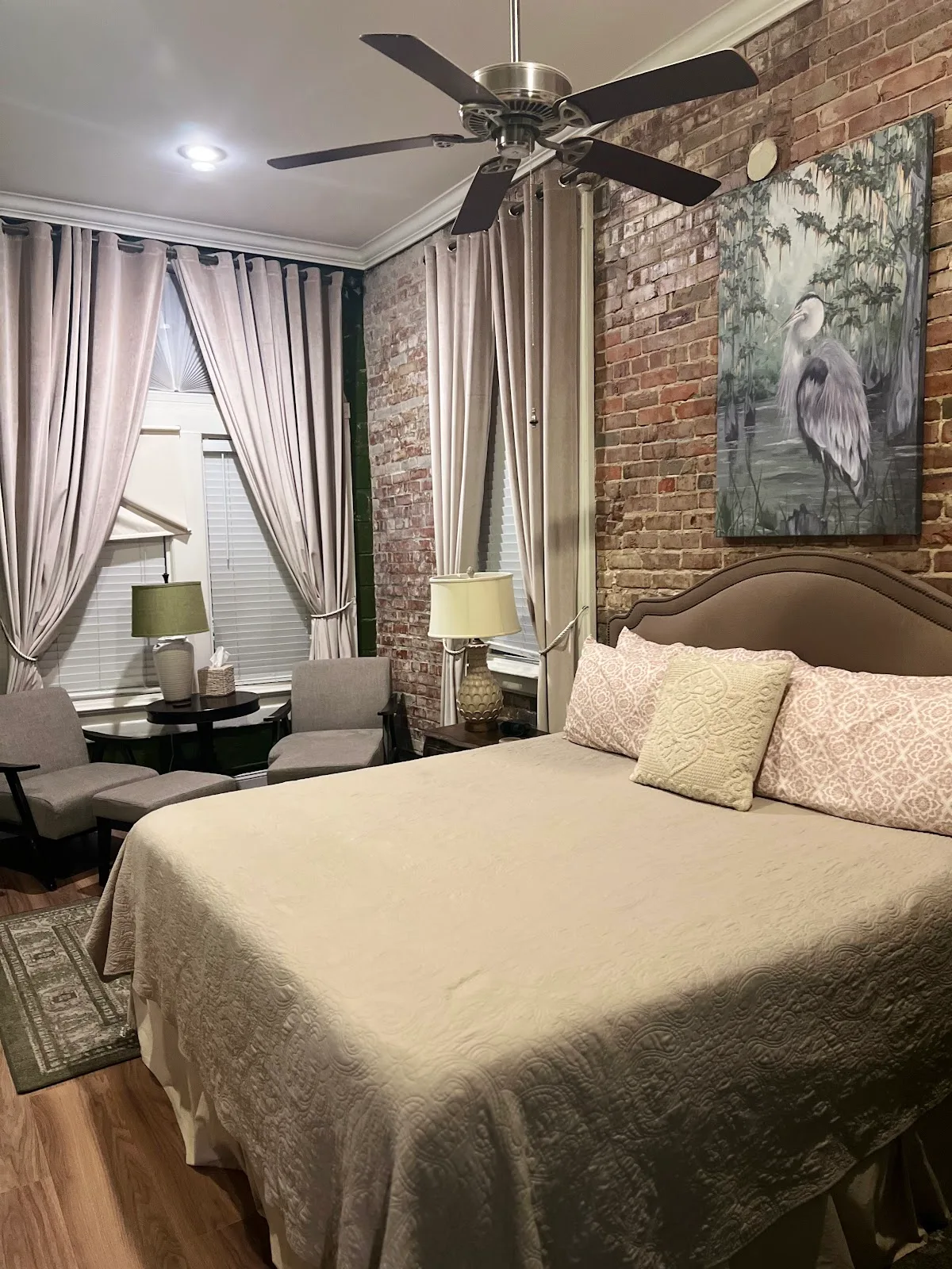 Hamilton House Inn photo 3