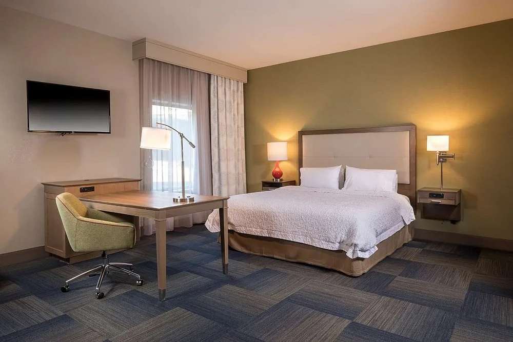 Hampton Inn & Suites photo 4