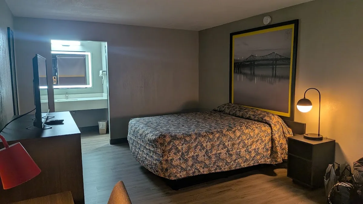 Tourway Inn Birmingham photo 1