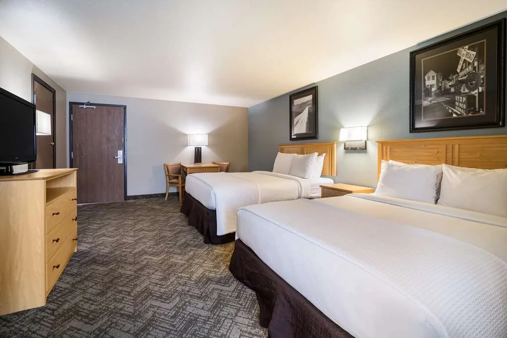 Best Western Inn and Suites photo 1