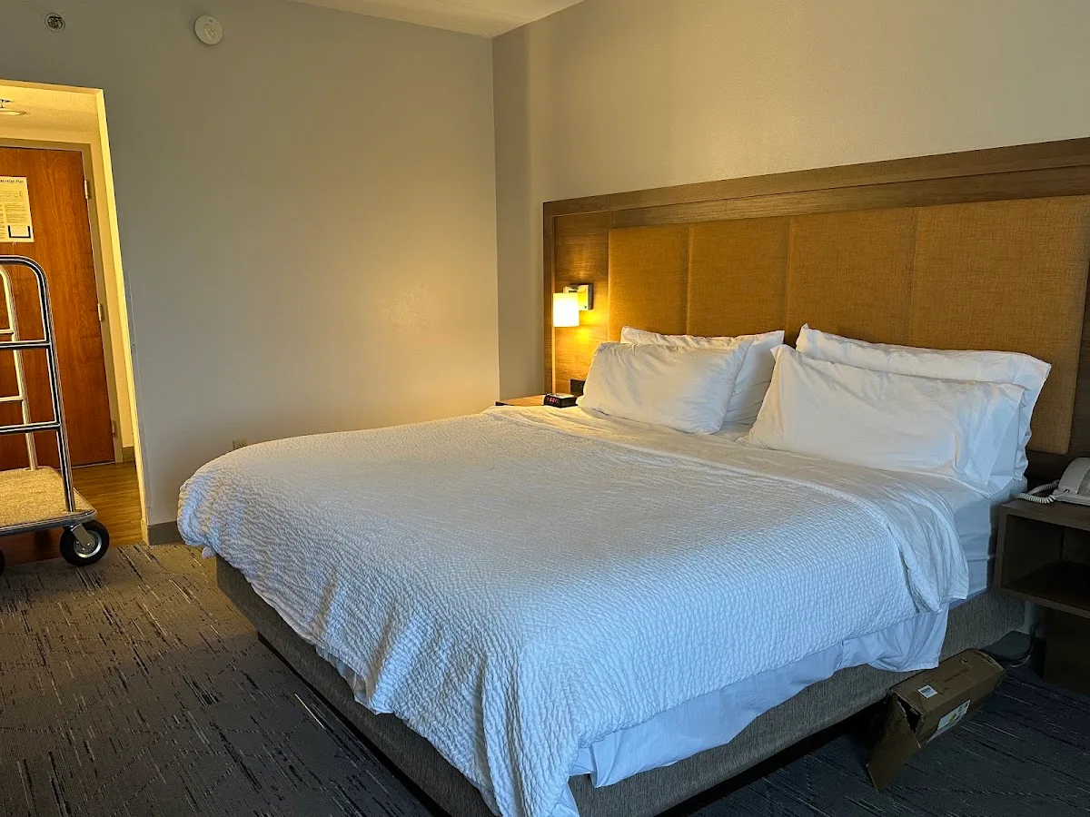 Holiday Inn Express photo 1