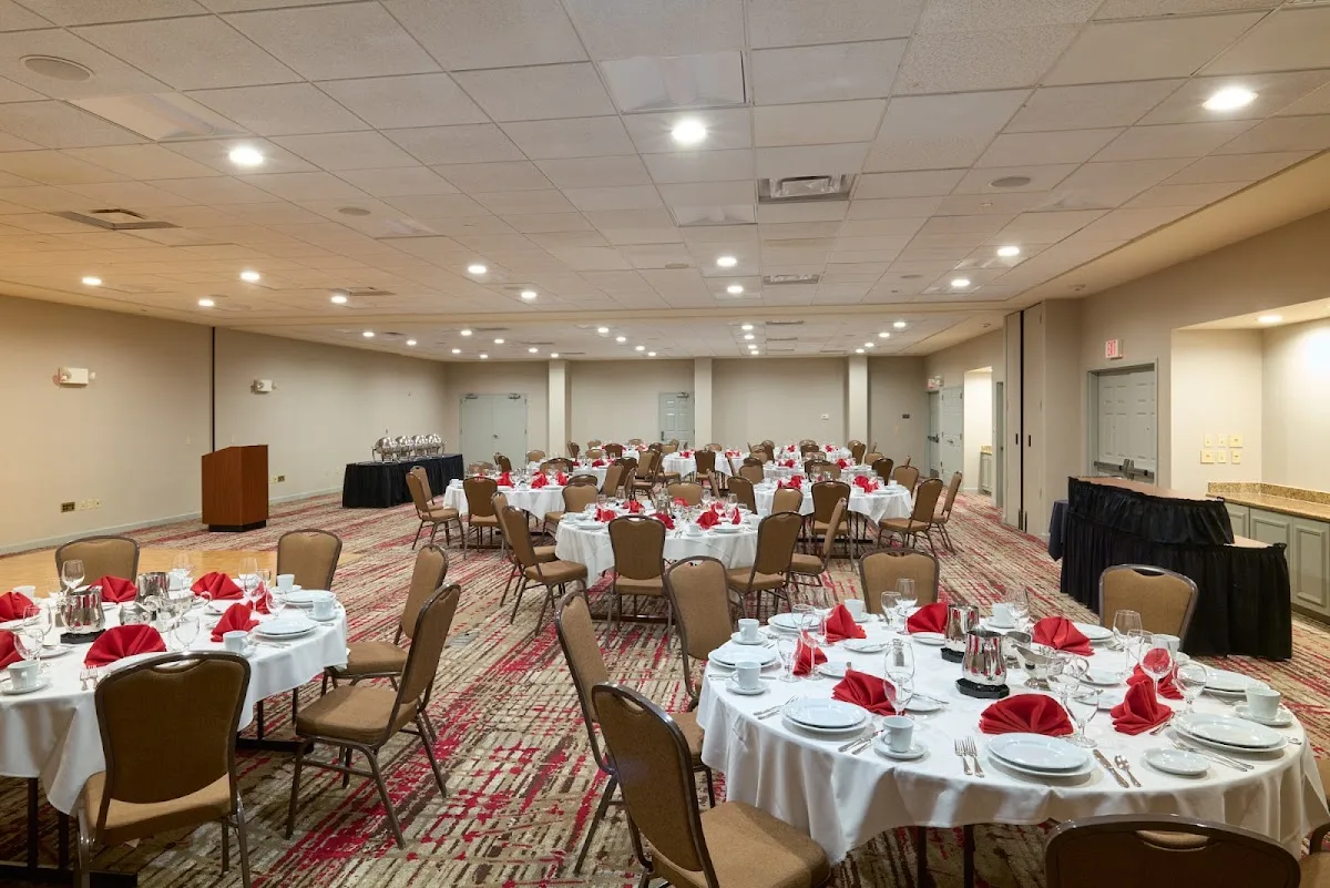 Hilton Garden Inn Bloomington photo 3
