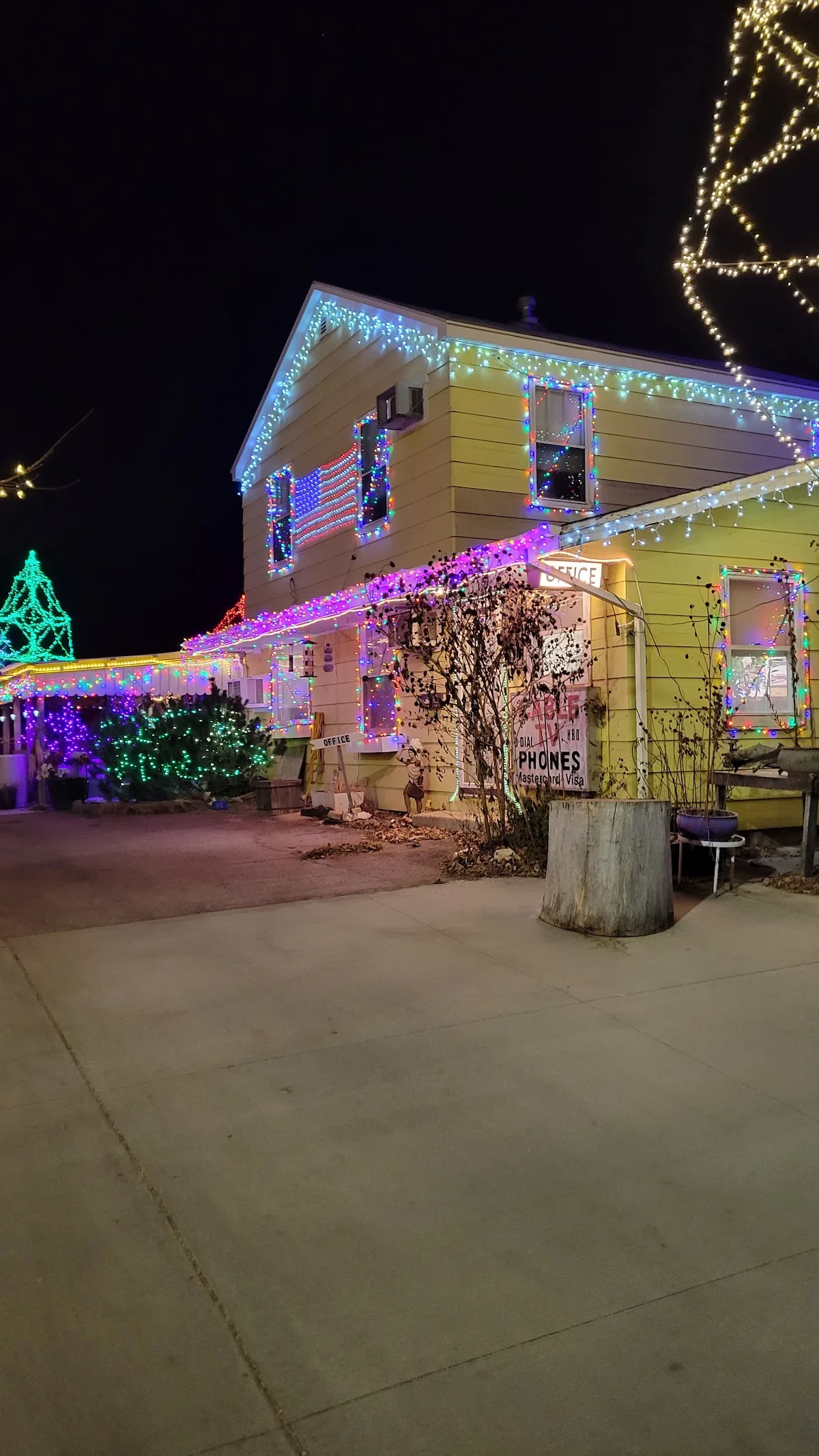 Cozy Rest Motel photo 2