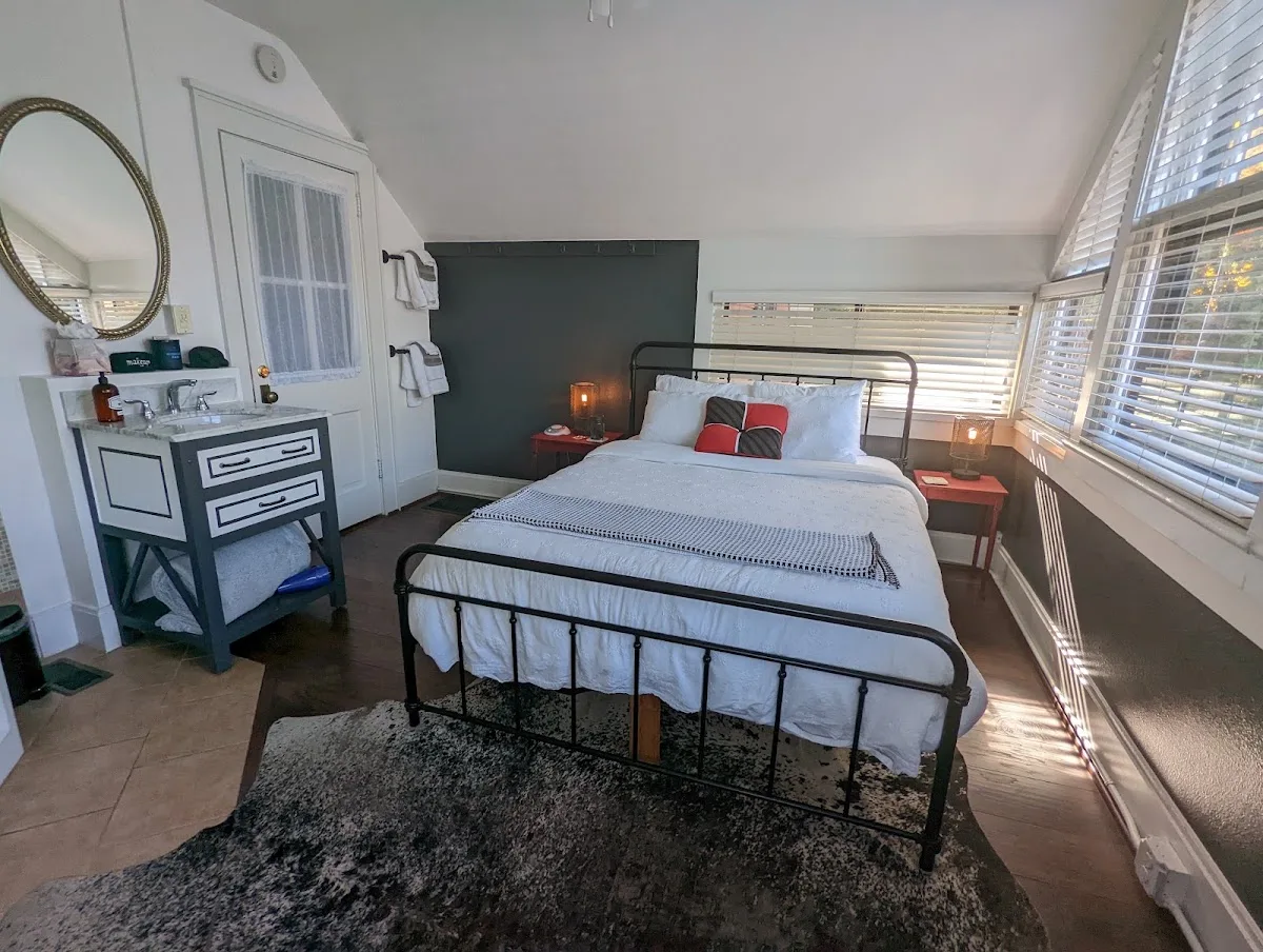 Franklin House photo 1
