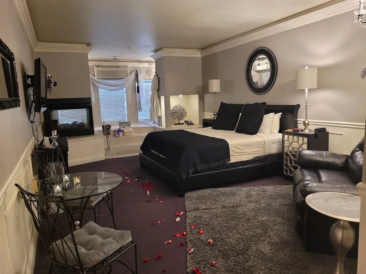 The Anniversary Inn photo 1