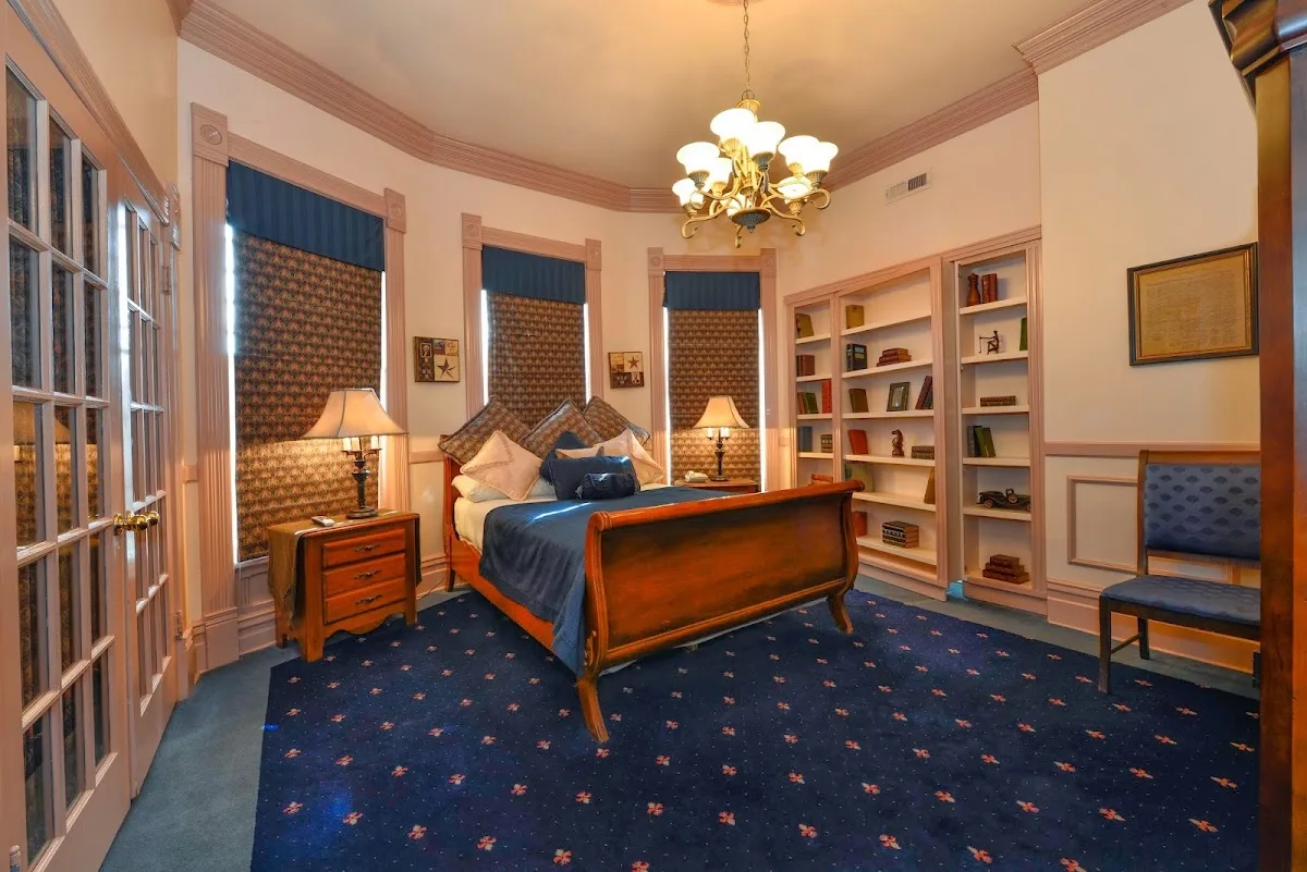 The Anniversary Inn photo 3