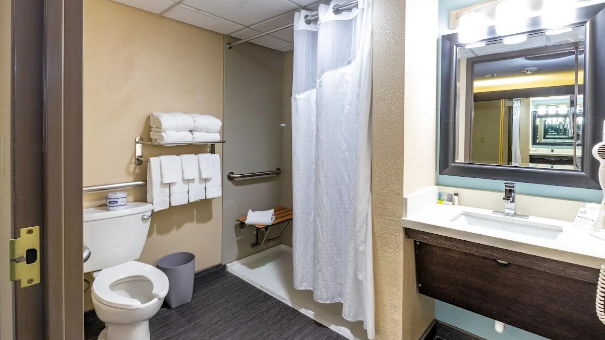 Holiday Inn Express Boise University Area photo 3
