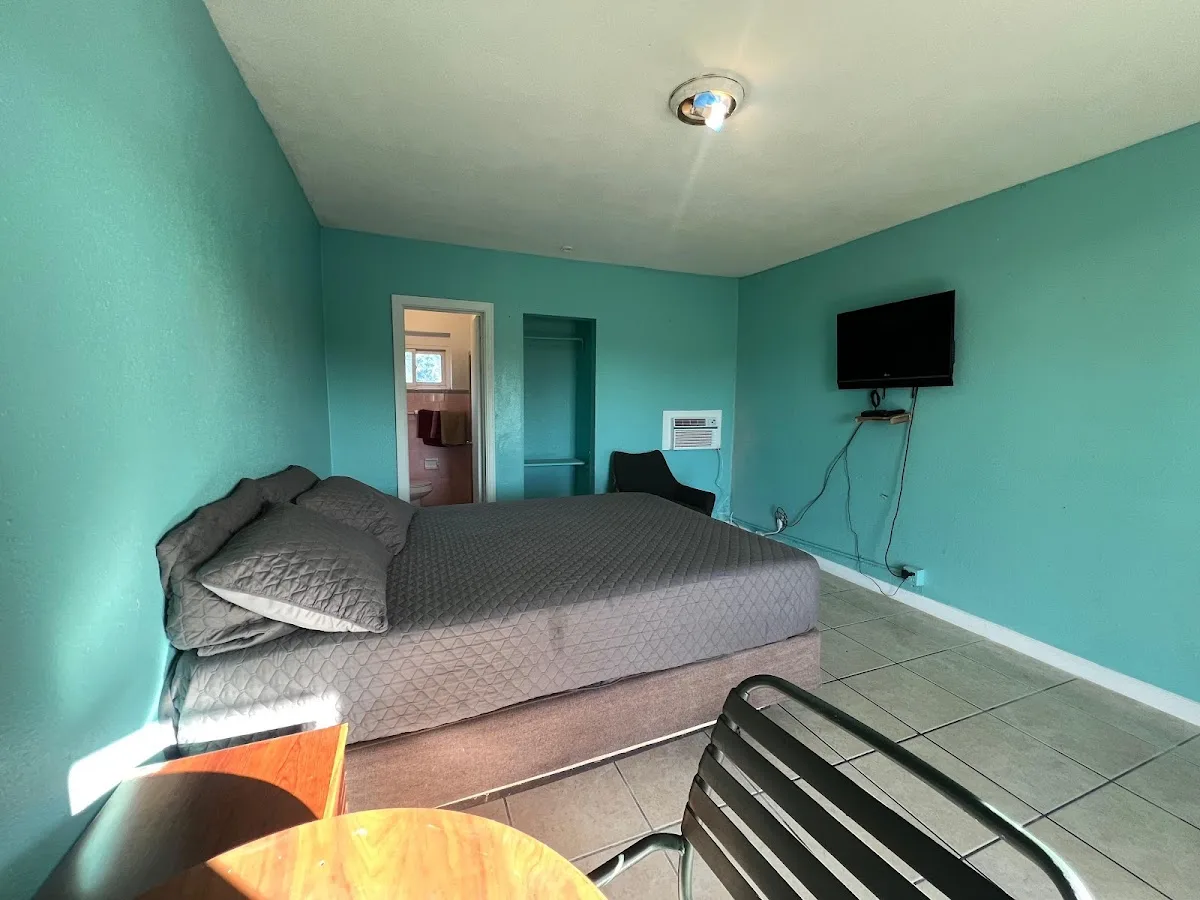 Towerview Motel photo 1