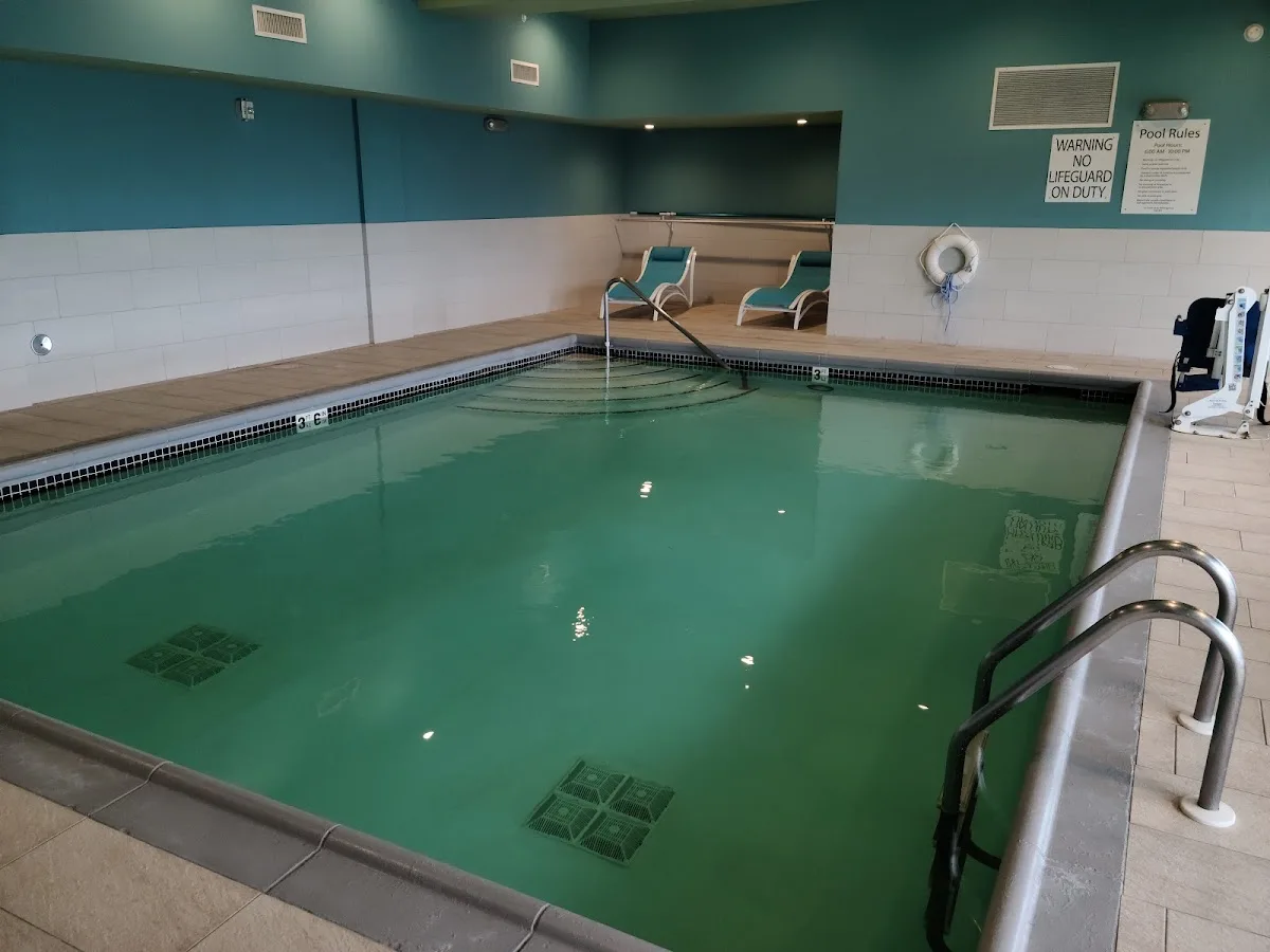 Holiday Inn Express & Suites Dodge City photo 2