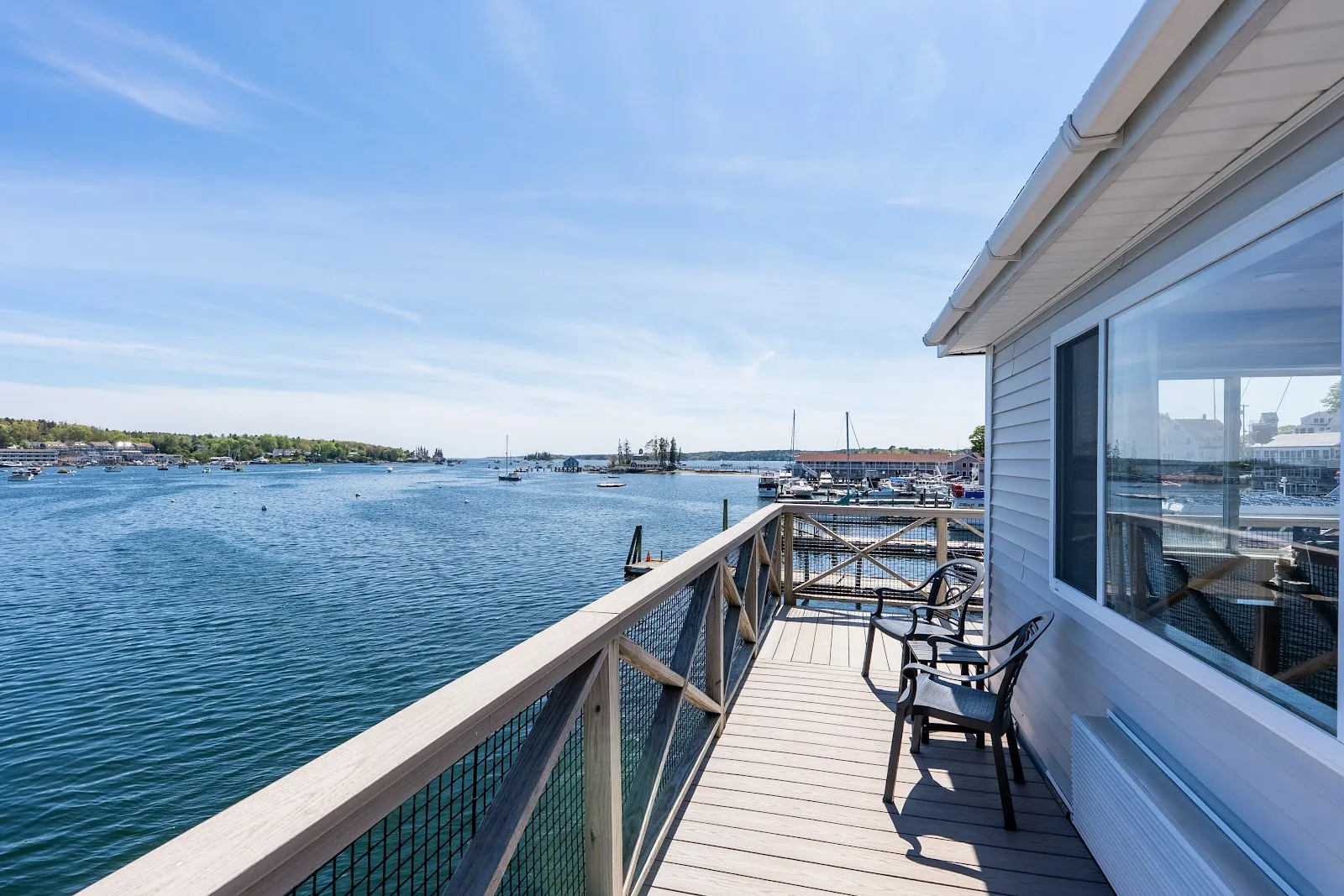 Fisherman's Wharf Inn, Maine