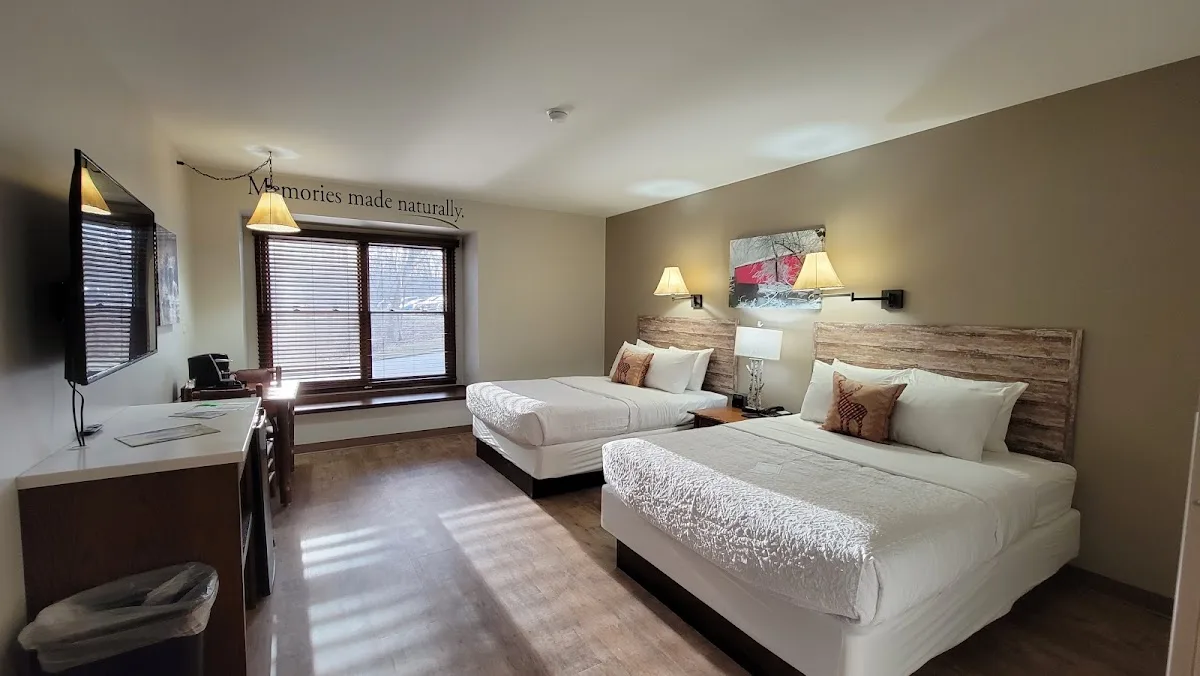 Abe Martin Lodge photo 1