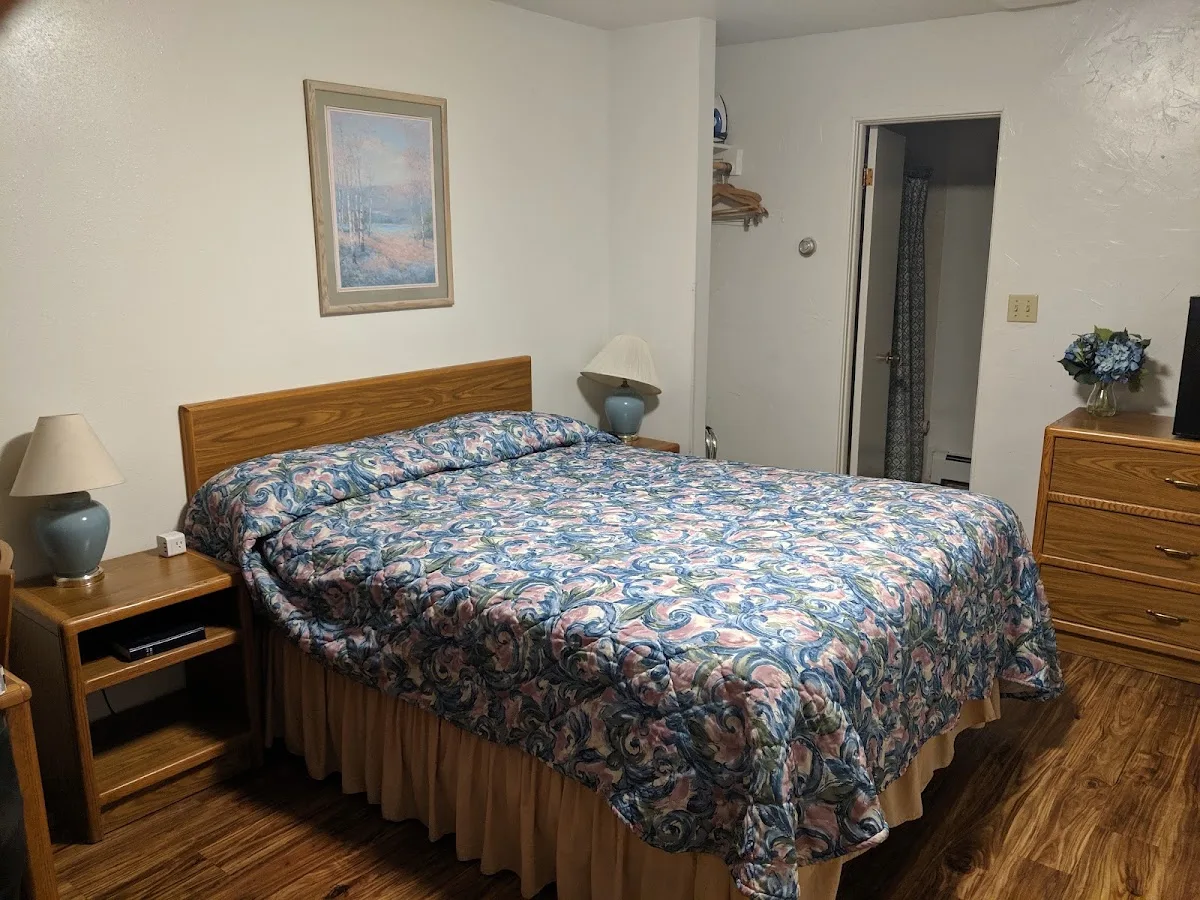 Sunrise Motor Inn photo 1