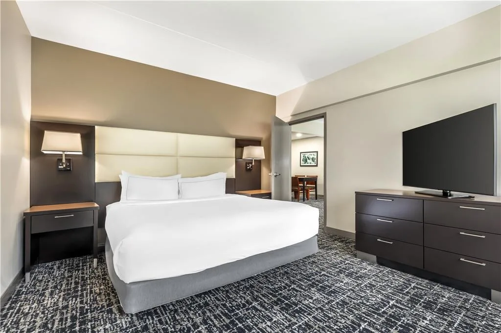 DoubleTree by Hilton Hotel Williamsburg photo 2