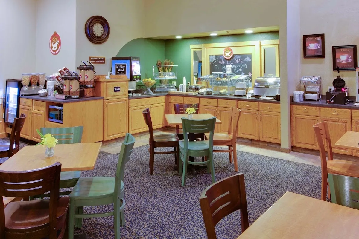 AmericInn by Wyndham Griswold photo 4