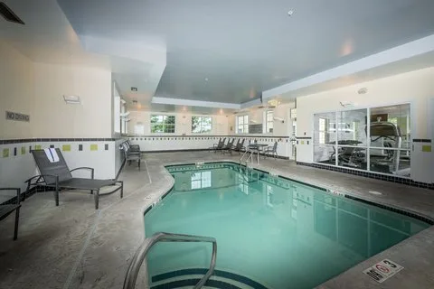 Fairfield Inn and Suites New Bedford photo 2
