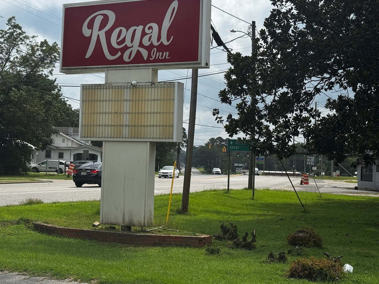 Regal Inn, Alabama